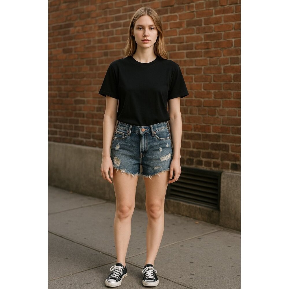 BLANKNYC Women Blue Jean Shorts 25